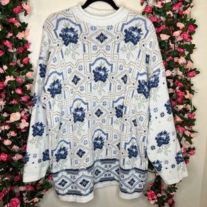 Just for Women’s White/Blue Adele Knit Oversized Sweater Women’s Large Wintery